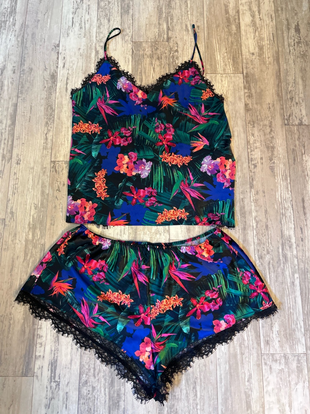 Victoria's Secret Tropical Floral Satin Pajama Sleep Set